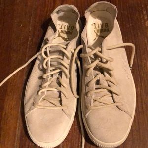 Puma tennis shoes. Clyde/Bait.